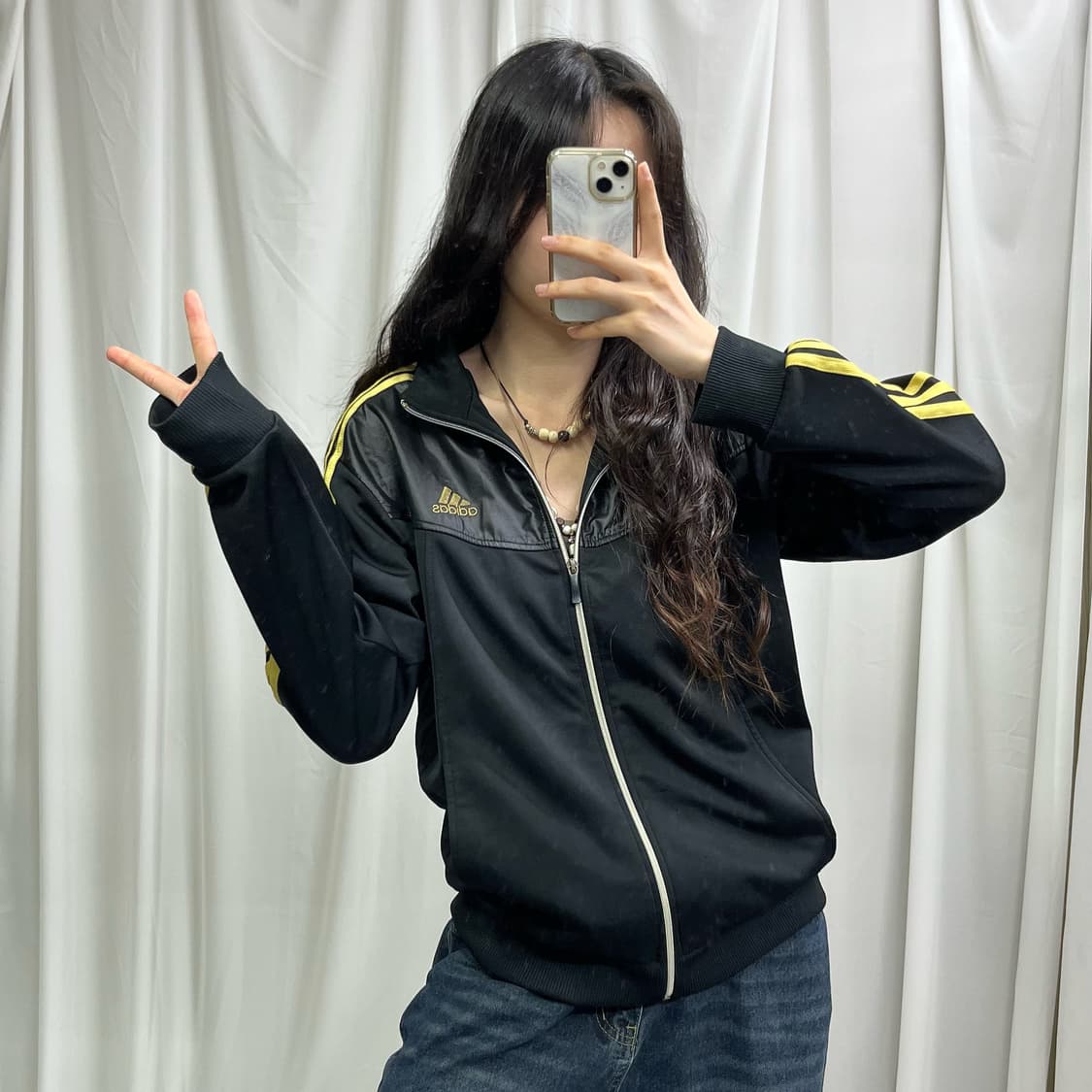 Adidas black & gold jersey 상품이미지1