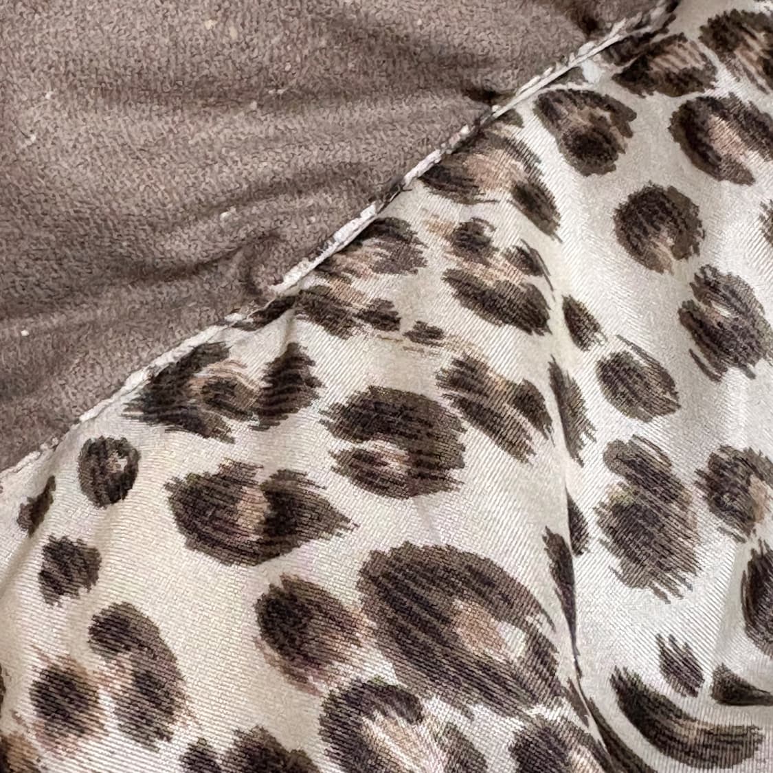 오네갸루 핀터깔 레오파드 포인트 대장 폭닥 라떼갸루 숏패딩  상품이미지6