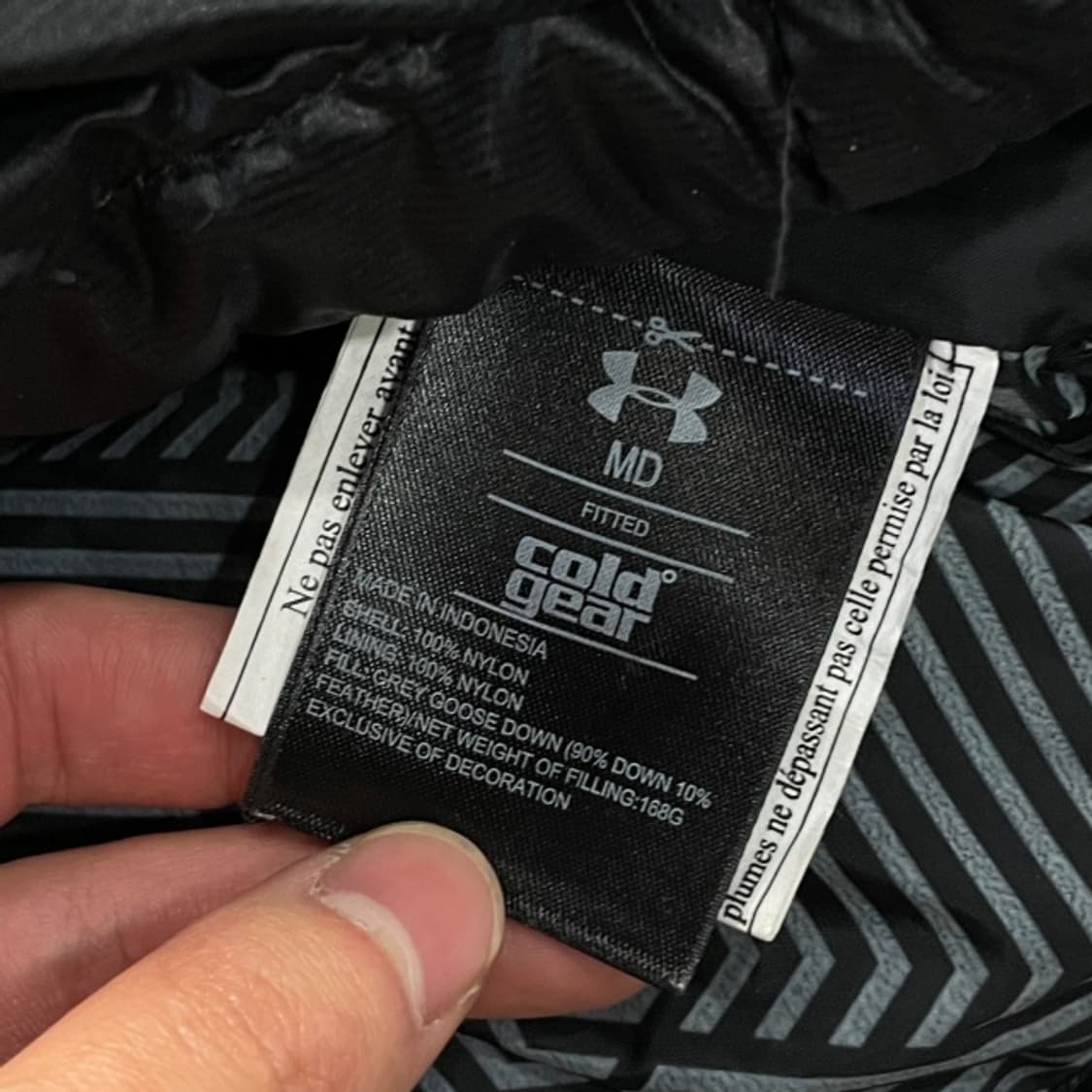 95 언더아머 유광 경량패딩 상품이미지5