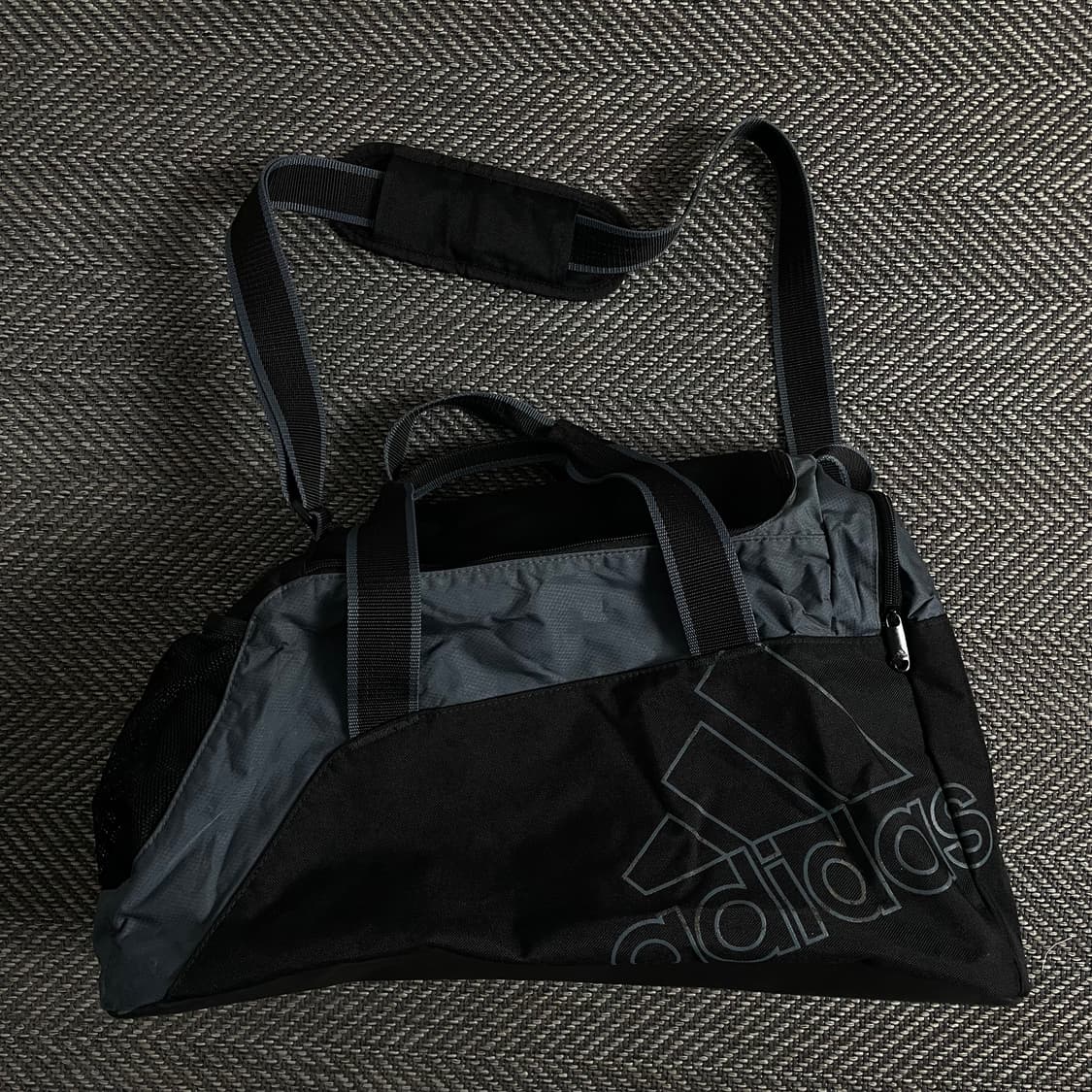 00s 아디다스 빅로고 올드스쿨 크로스 짐백y 3085 상품이미지2