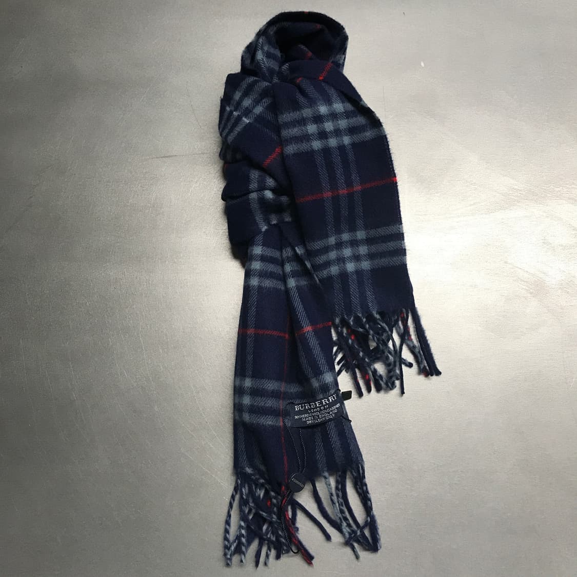 버버리 정품 메리노/캐시미어 머플러 네이비 상품이미지1