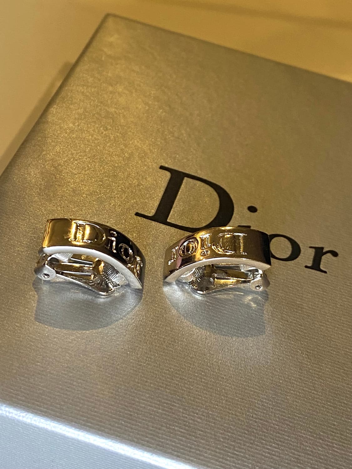 Dior 디올 클립 귀걸이 귀찌 상품이미지4
