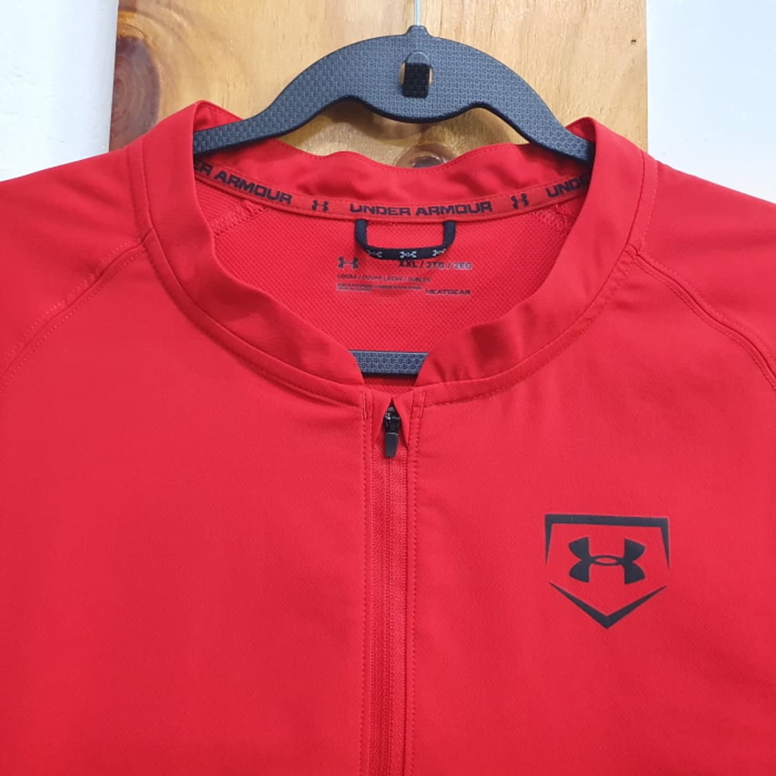 언더아머 반팔 집업티 상품이미지9