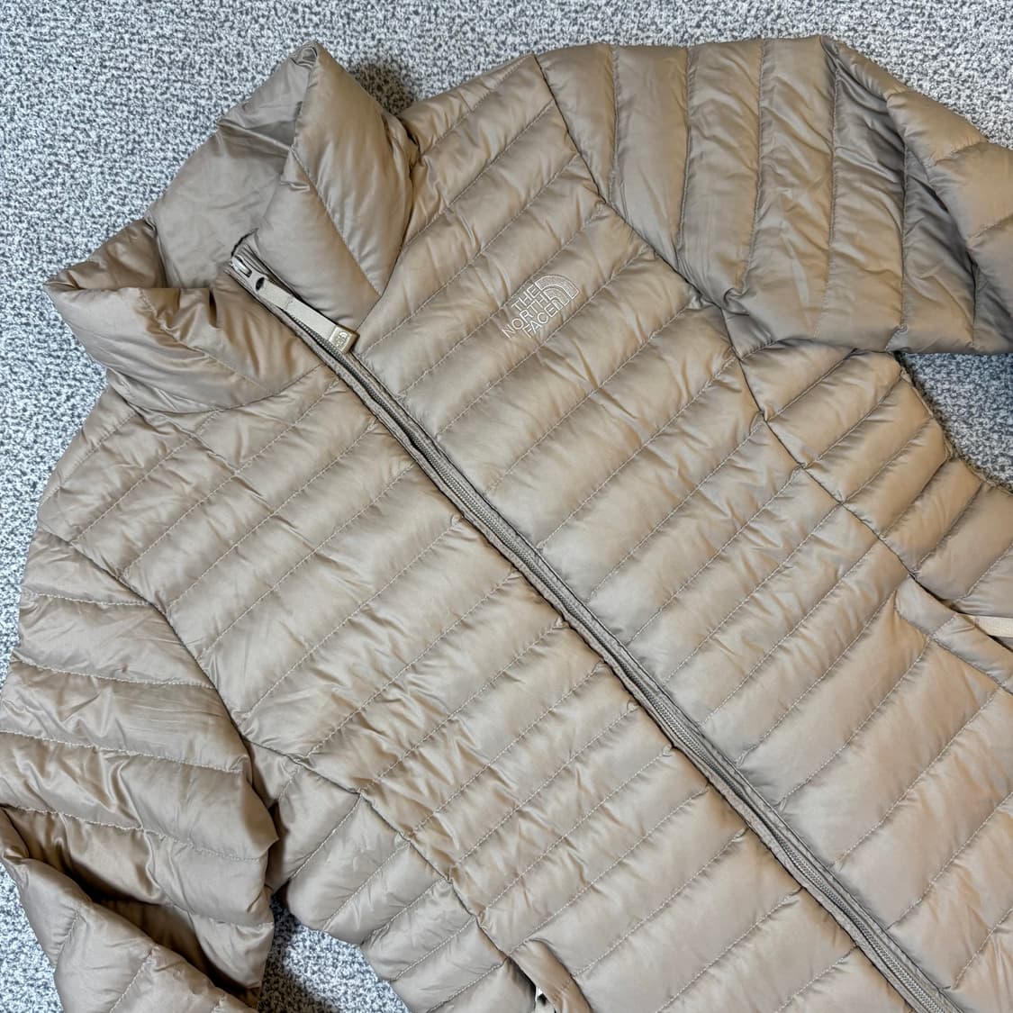 노스페이스 경량 패딩 여성용 상품이미지4