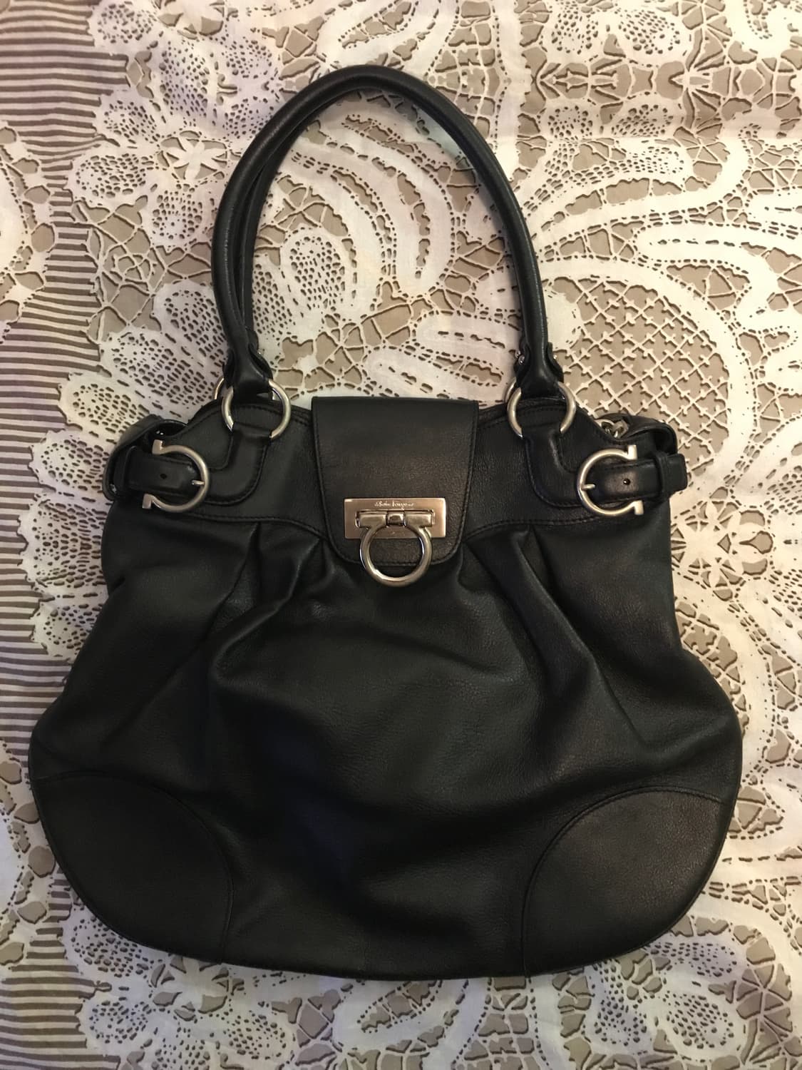 페라가모 백 Ferragamo 블랙 상품이미지1