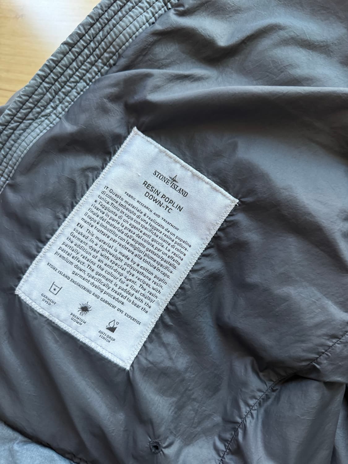 Stoneisland Resin Poplin Down-TC 패딩 상품이미지6