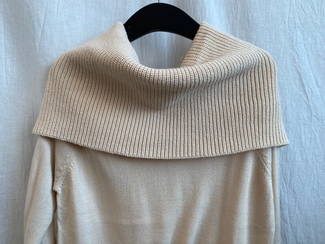 LA DO DA 아이보리 하이넥 니트(M/미사용품) 상품이미지4