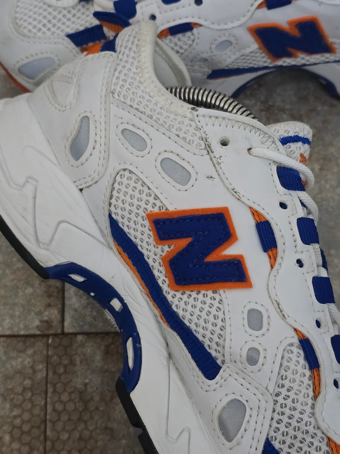 (240)뉴발란스 827 블루 오렌지  상품이미지5