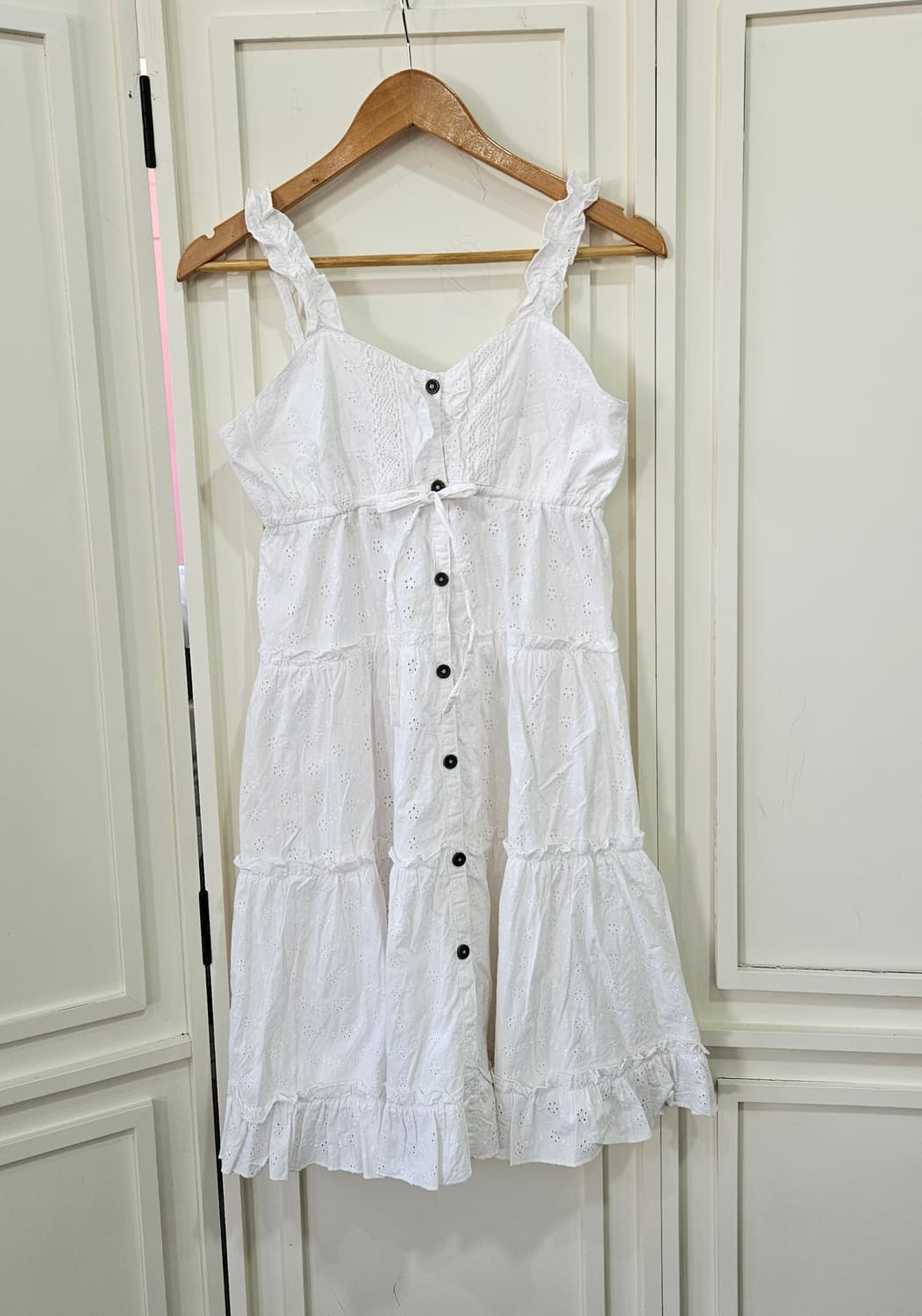 화이트 펀칭 코튼 레이스 원피스 상품이미지1