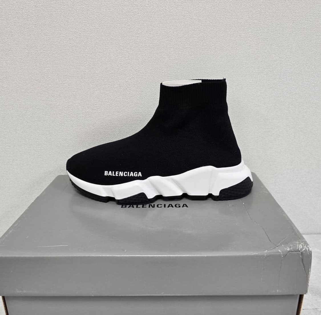 발렌시아가 스피드러너 38 상품이미지1