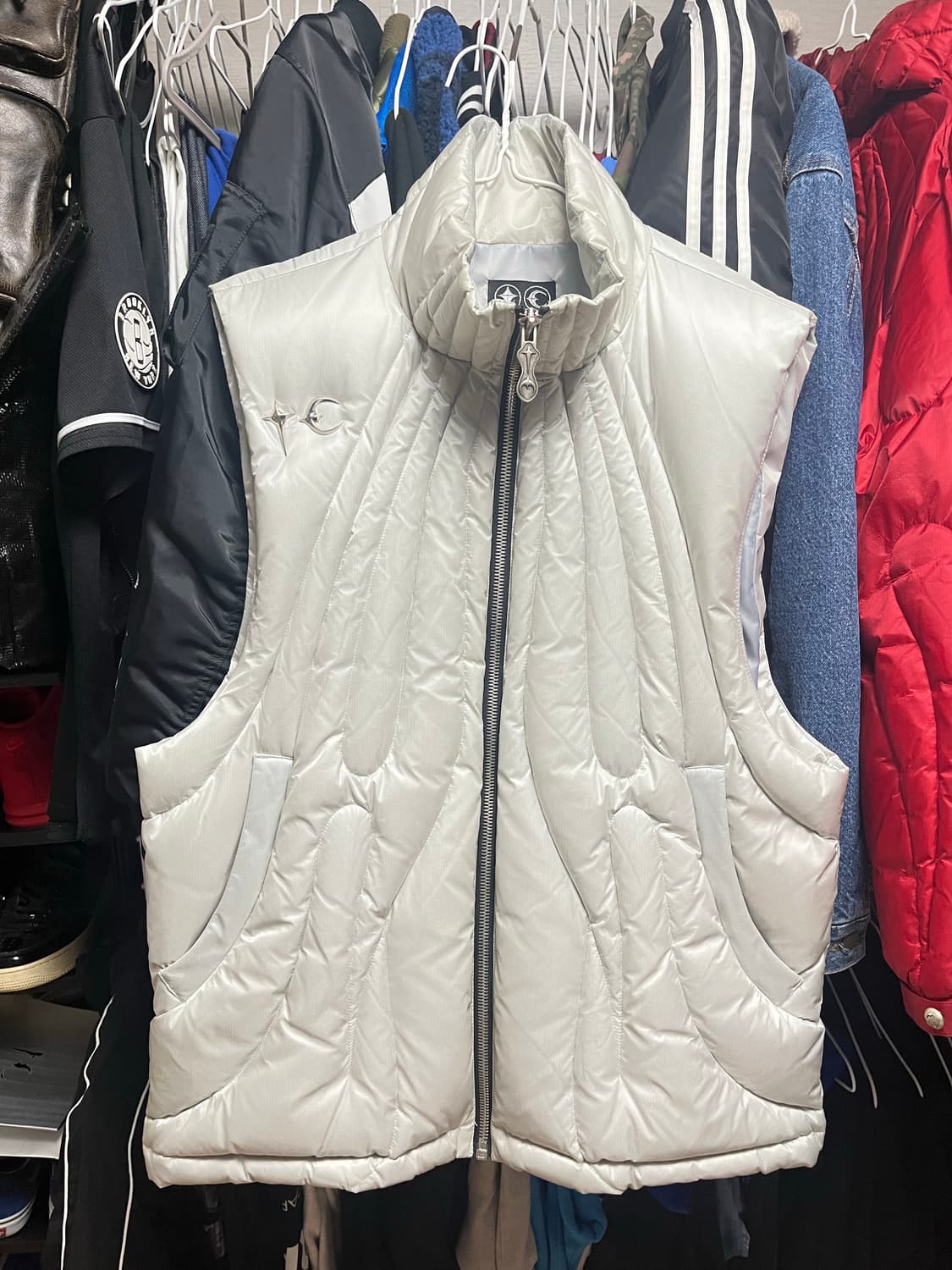 떠그클럽 조끼패딩  상품이미지1