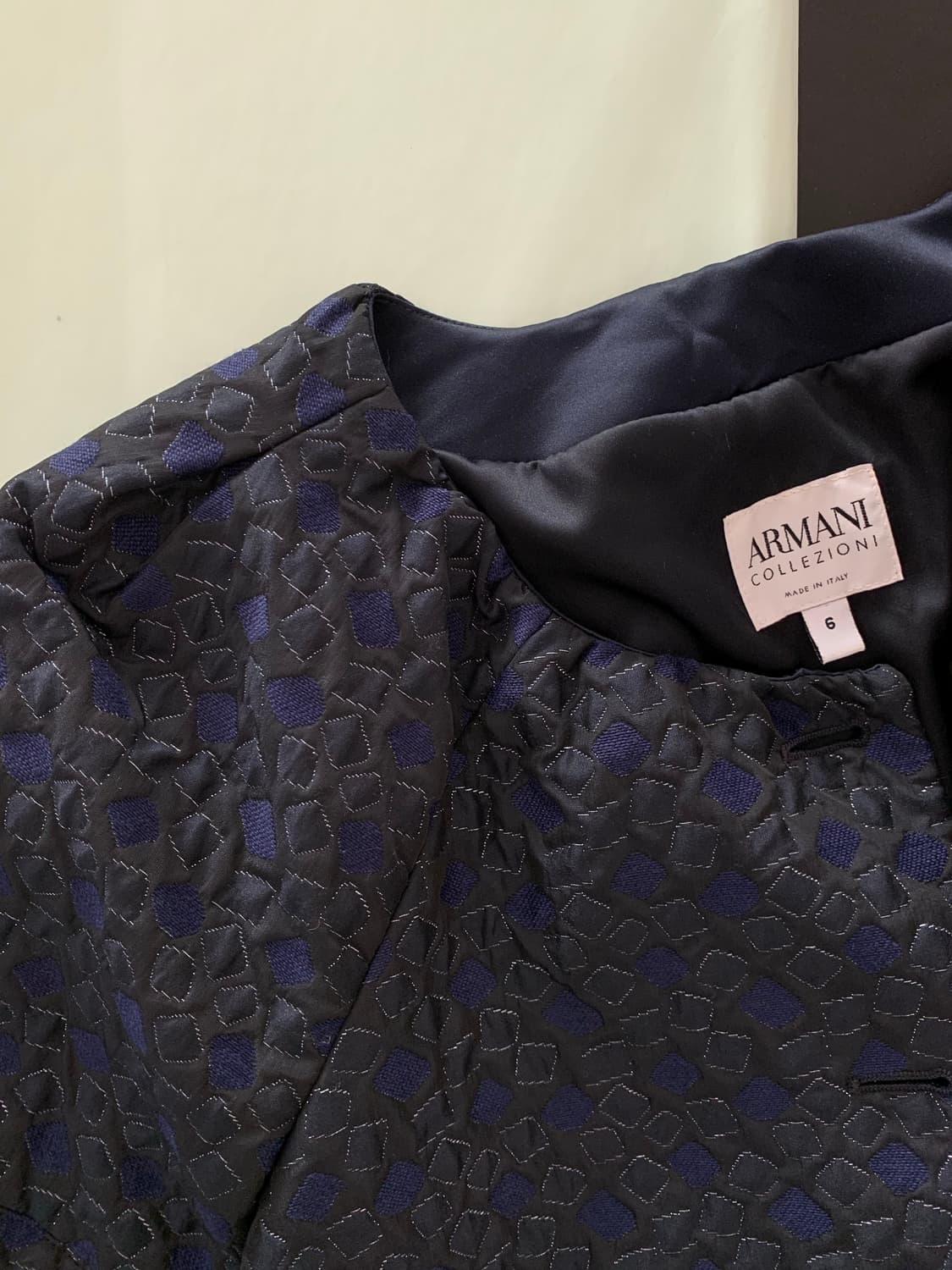 00's "Armani Collezioni" Crop Jacket 상품이미지5