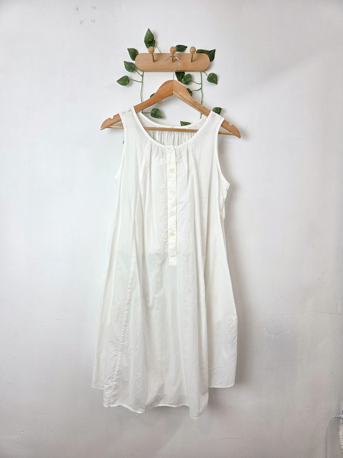 퓨어 민소매 원피스 상품이미지1