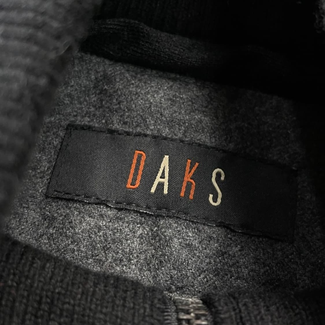 95 닥스 방풍 니트집업 상품이미지3