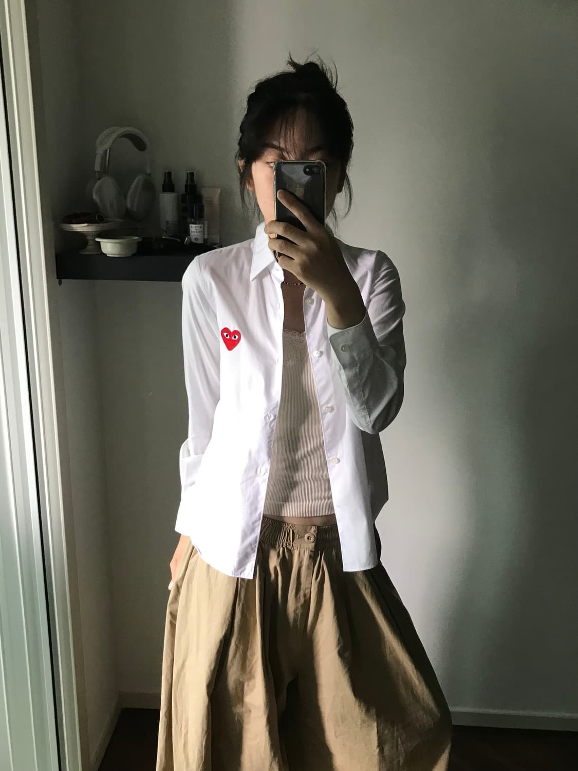 플레이 꼼데가르송 레드와펜 화이트 여성 셔츠 상품이미지3