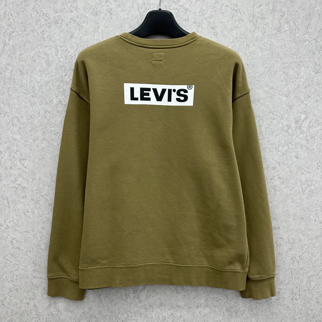 100 리바이스 남자 루즈핏 맨투맨 상품이미지2