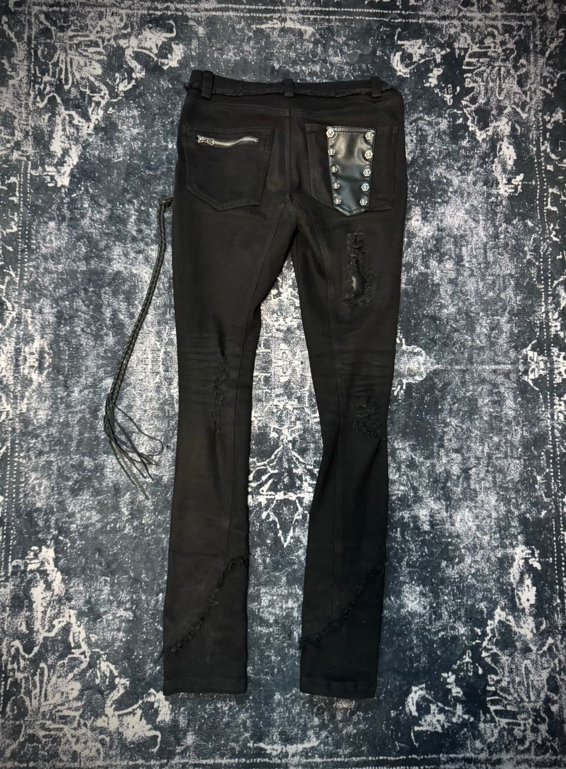 the space between us Hunting Black pants 상품이미지3