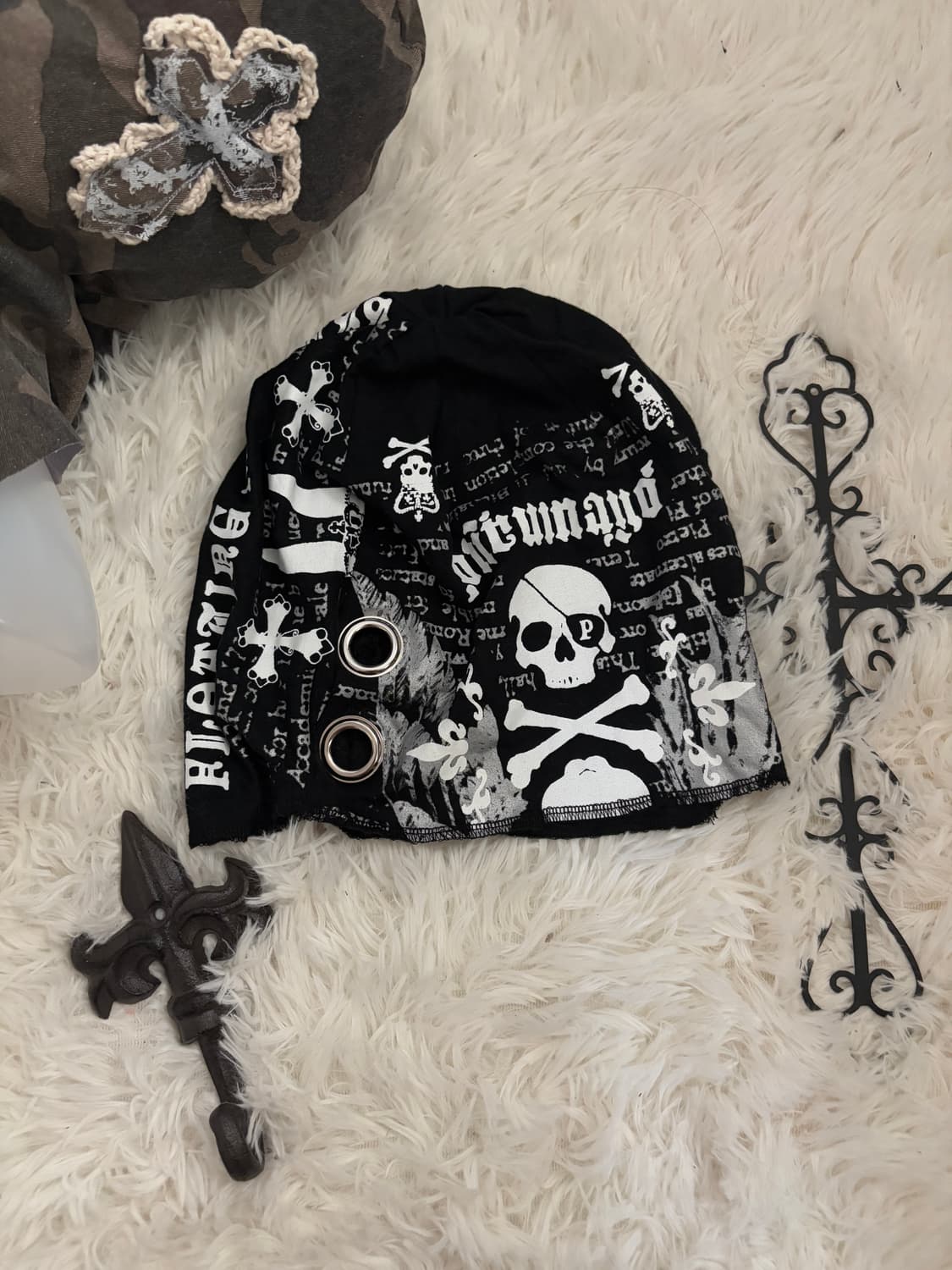 funk printed eyelet beanie 상품이미지1
