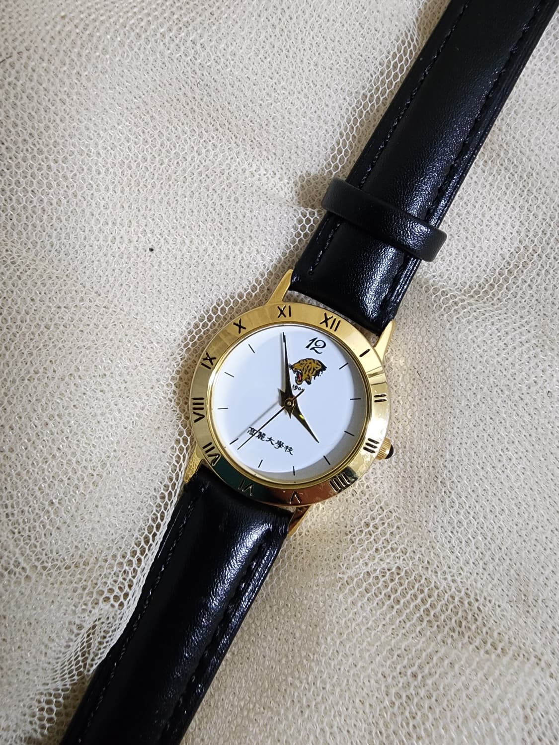 고려대학교 호랑이 로고 금장 여성시계 상품이미지4