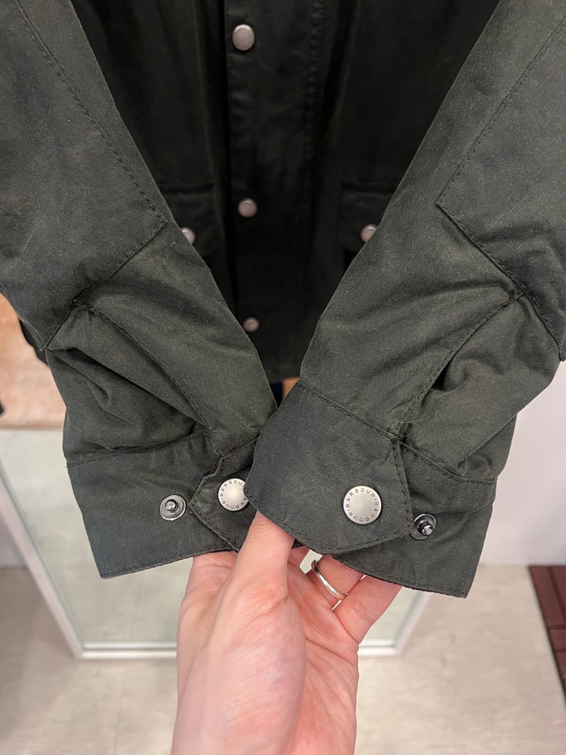 Barbour 바버 인터네셔널 듀크 왁스 자켓 상품이미지2