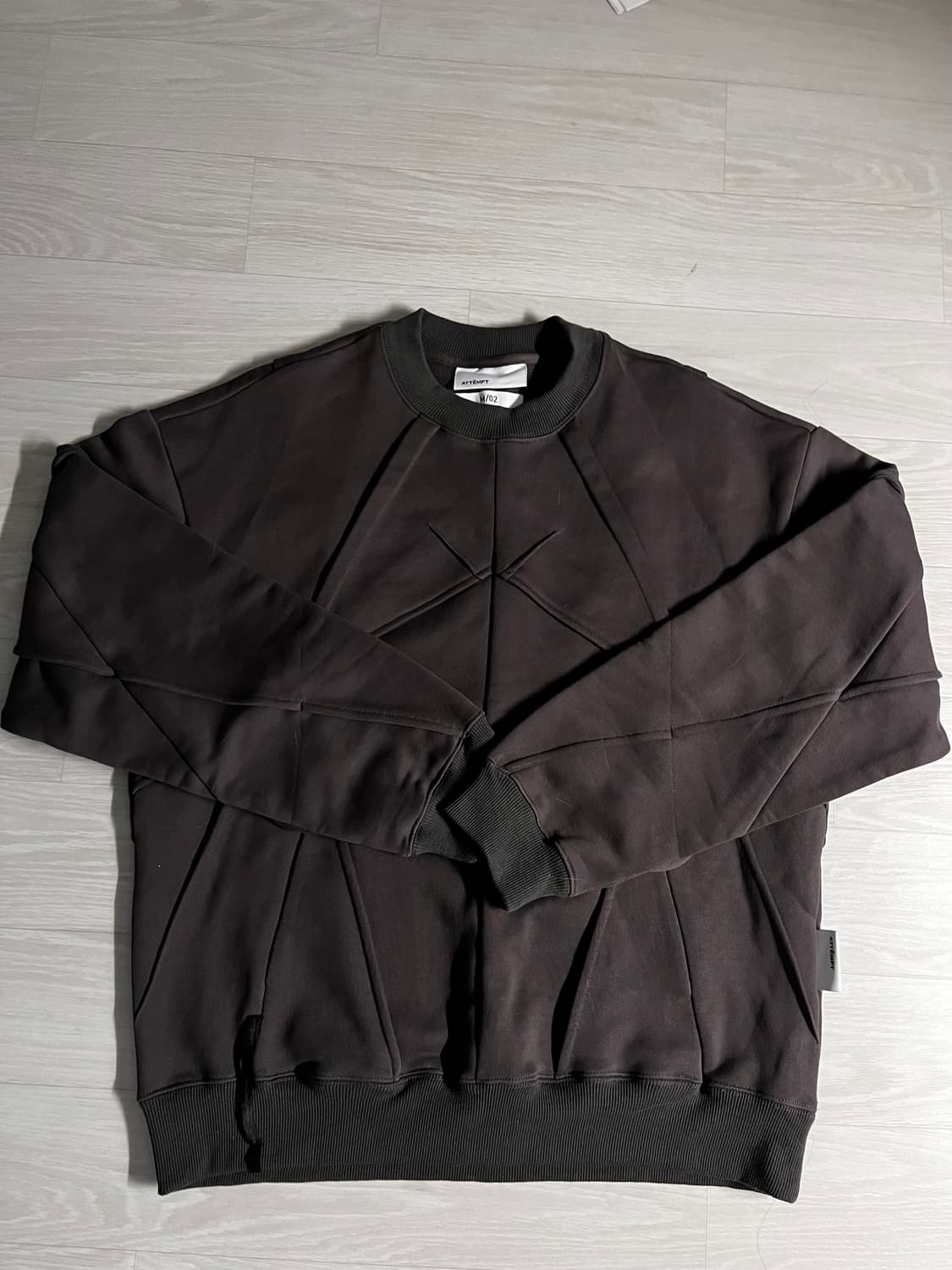 (할인)어템트 맨투맨 M새상품 상품이미지1