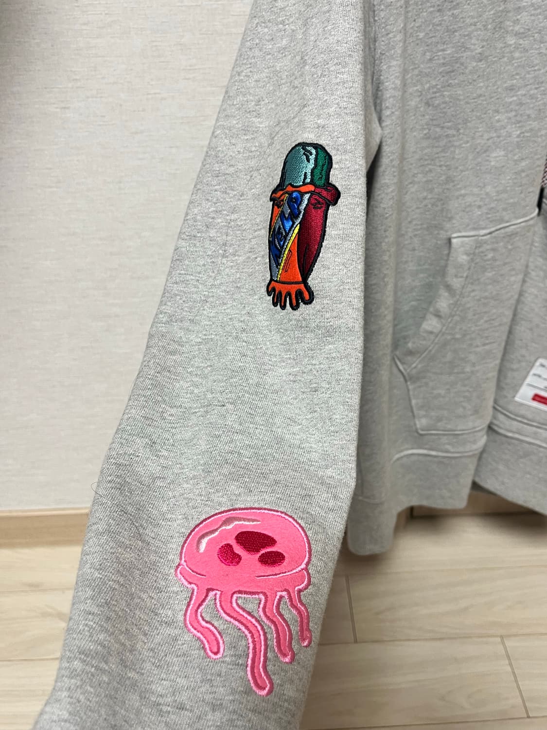 비욘드클로젯 후드집업 상품이미지4