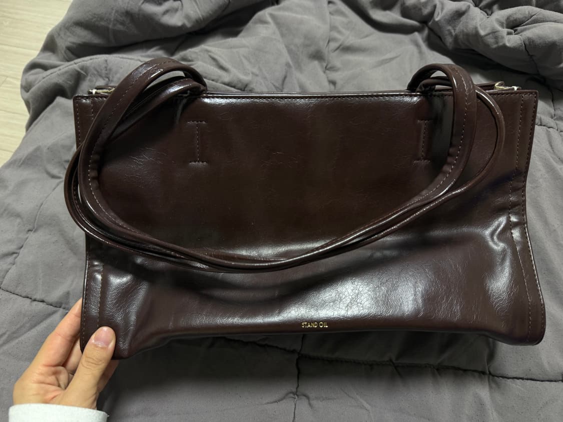 스탠드오일 오블롱백 마론 컬러 팝니다 상품이미지4