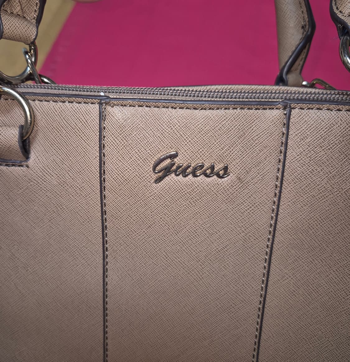 Guess 게스 베이지 레더 숄더백 상품이미지4