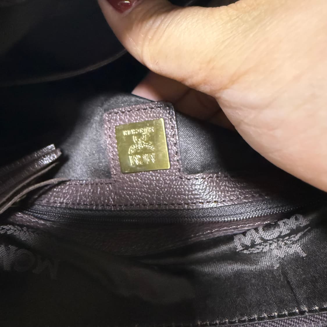 엠씨엠 빈티지 브라운 숄더백  상품이미지4