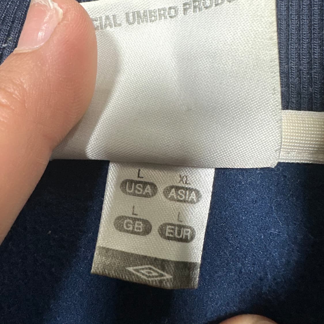 ✨ (바배) 엄브로 네이비 트랙탑 져지 상품이미지4