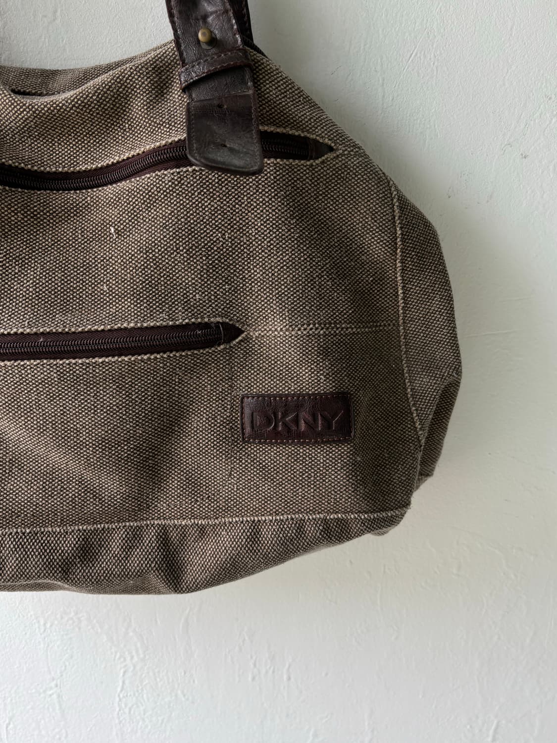 dkny 보스턴 숄더 백 상품이미지8