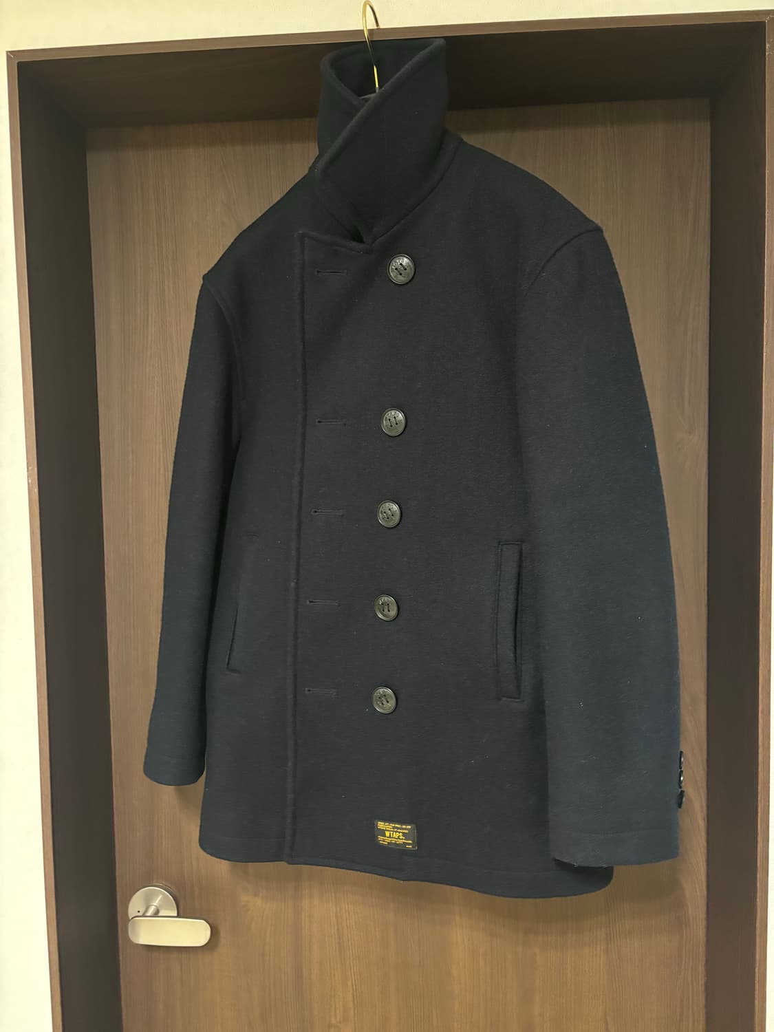 [2, 100~103] 더블탭스 멜튼울 피코트 상품이미지1