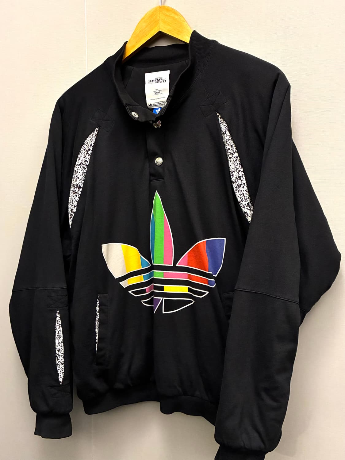 (S/100)아디다스 x 제레미스캇 멀티컬러 하프버튼 스웻 패딩 상품이미지2