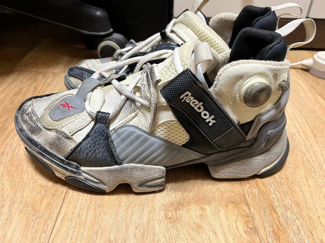 (지디착용) 리복 베트멍 콜라보 펌프 퓨리 270 판매 상품이미지6