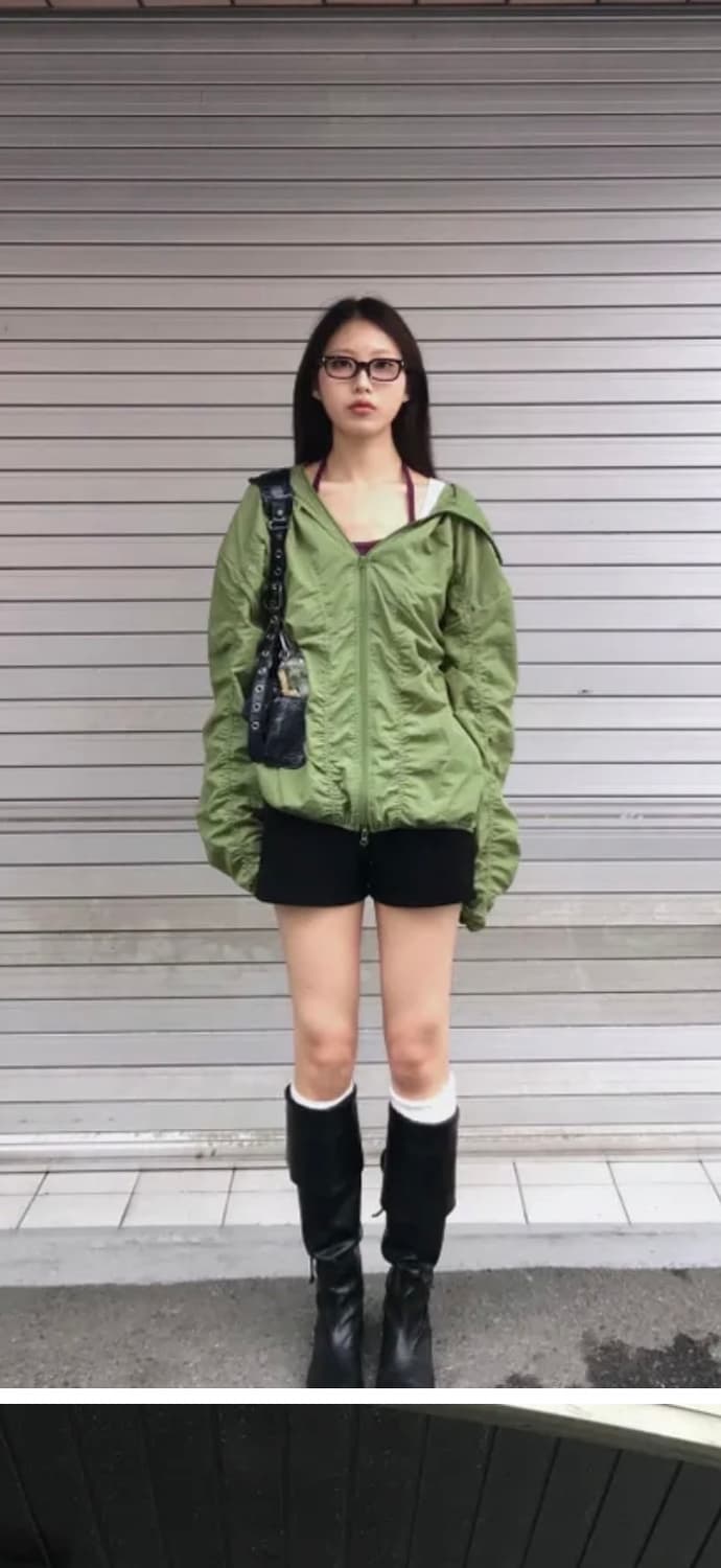 셔링 윈드브레이커 상품이미지1