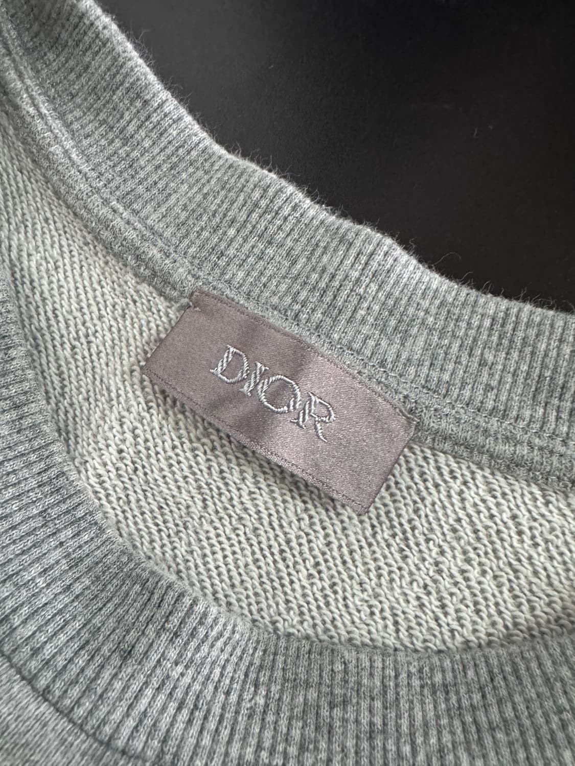 여성 디올 J'ADIOR 8 커스텀 크롭 맨투맨 상품이미지3