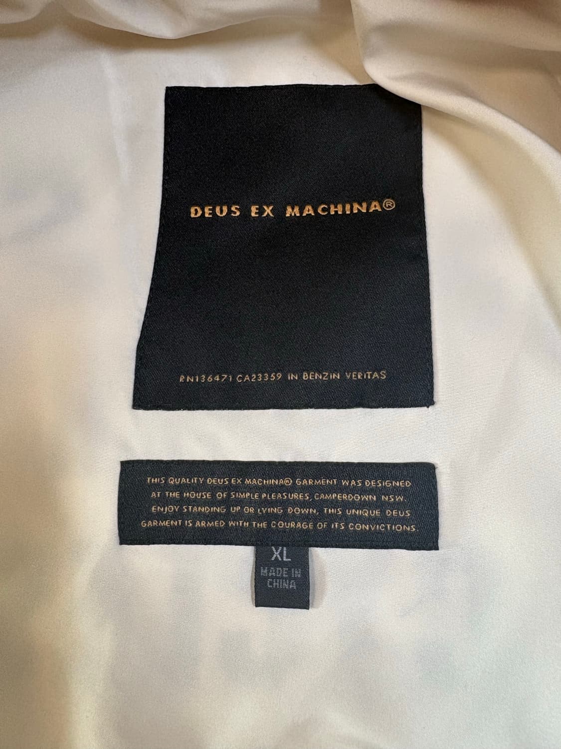 Deus 자켓 상품이미지7