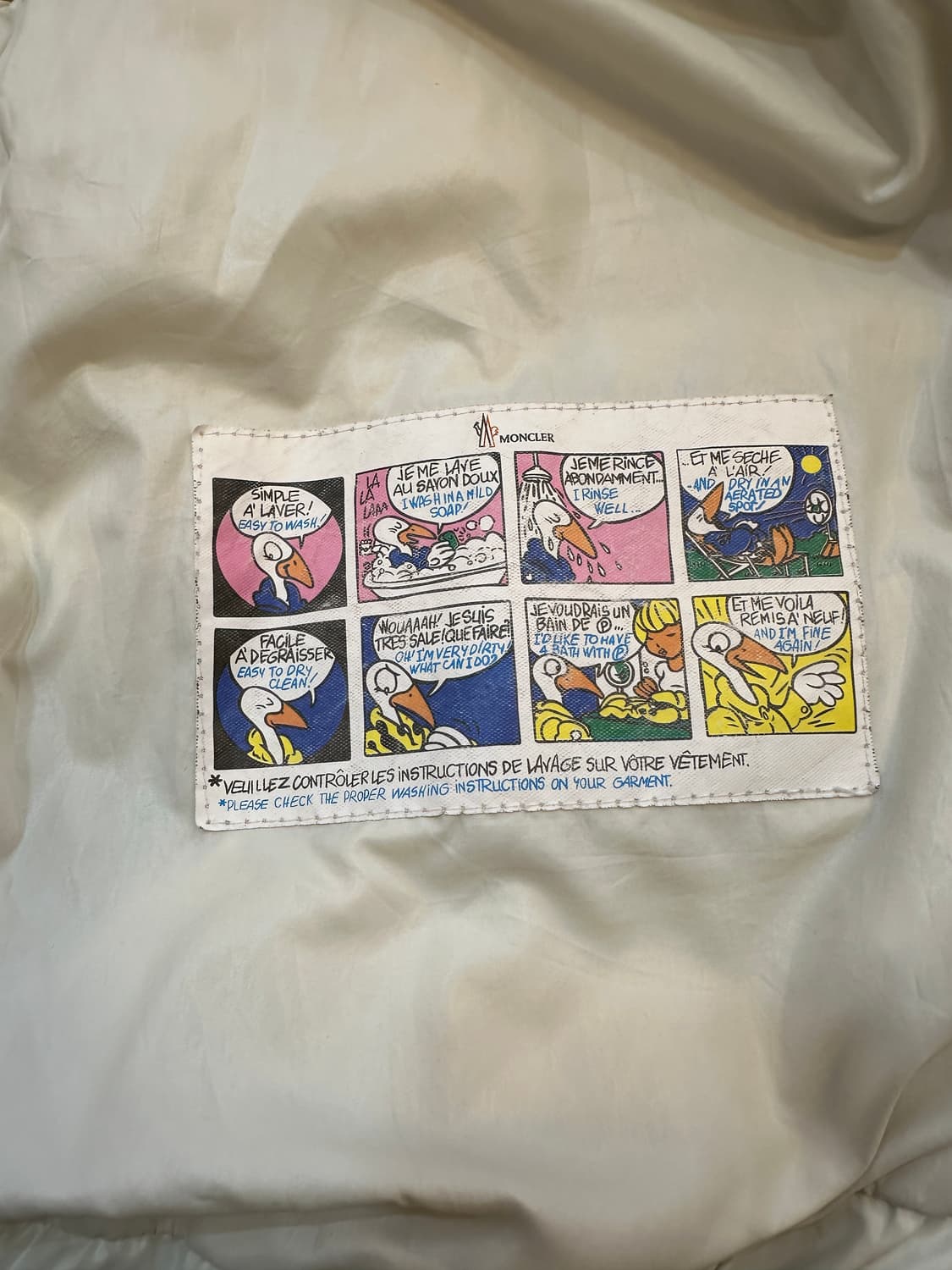 몽클레어 유광 네이비 오리털 다운 하프 패딩 상품이미지6