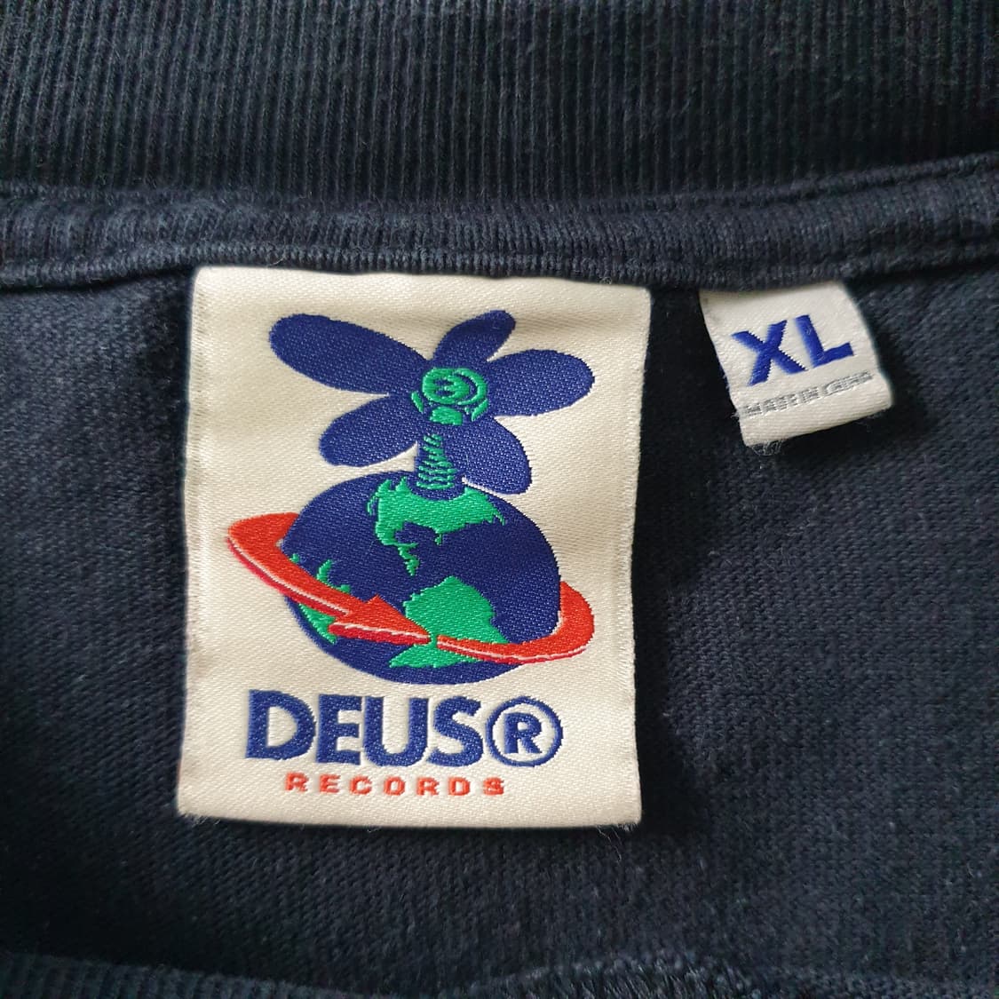 [무료배송] DEUS 반팔 티셔츠 상품이미지3