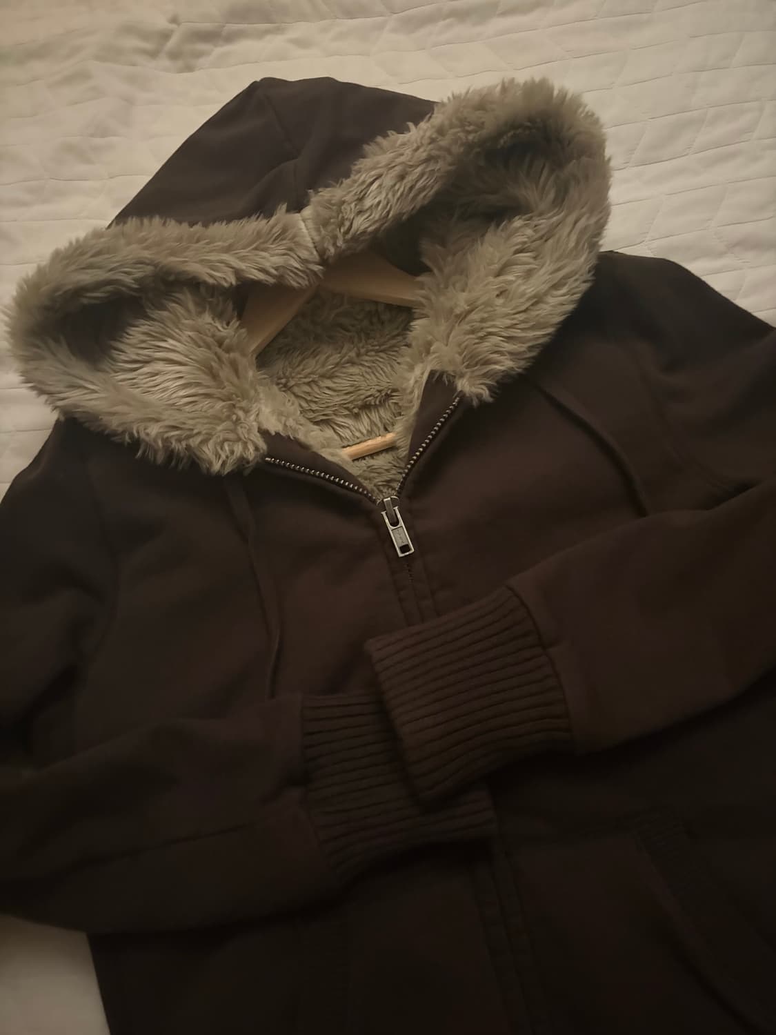 브랜디멜빌 울프죠 후드집업 브라운 상품이미지1