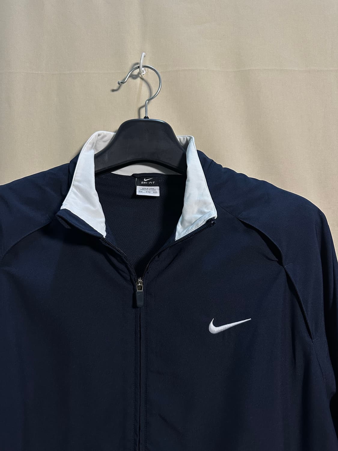 나이키 올드스쿨 바람막이 처분  상품이미지2