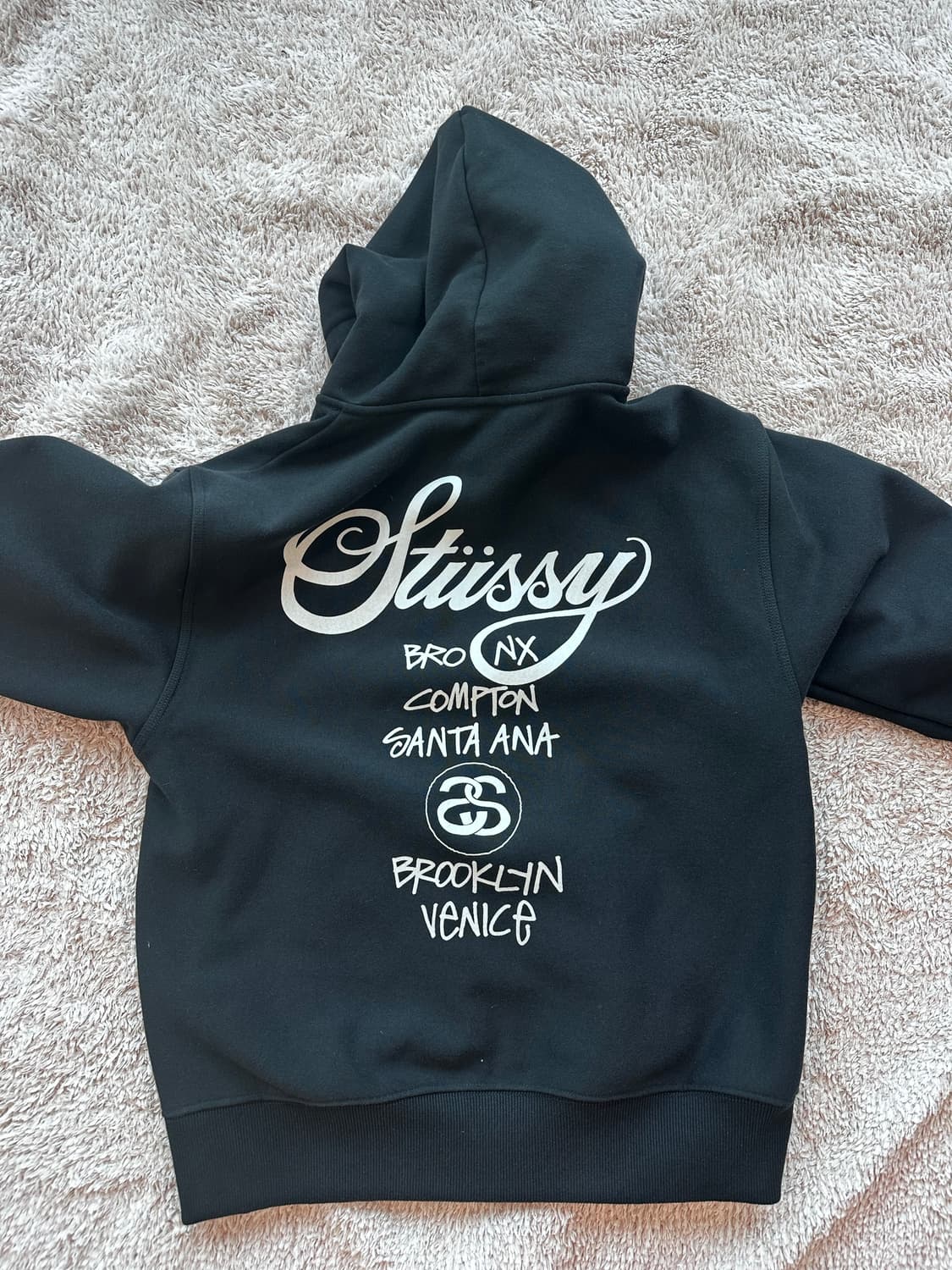 스투시 월드투어 후드집업 블랙 2022 상품이미지3