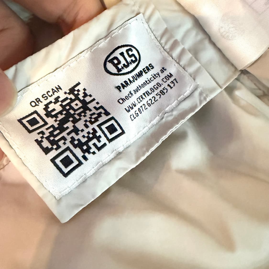 {오케이몰판/새상품급} 파라점퍼스 클라우드 패딩 그레이 S사이드 상품이미지3