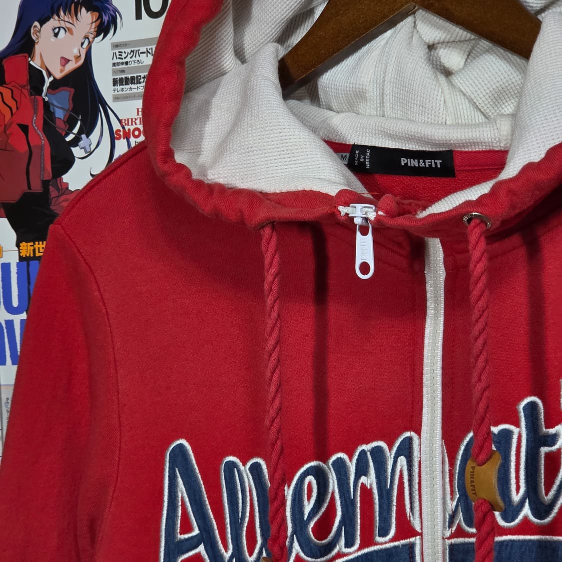 키치 프린팅 자수 하이넥 후드집업 상품이미지3