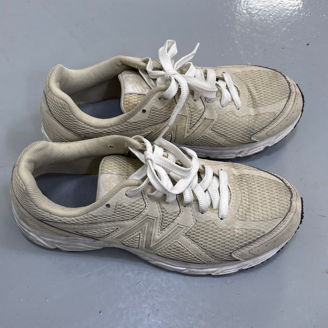 235 뉴발란스 여성 운동화 0407E2 상품이미지2