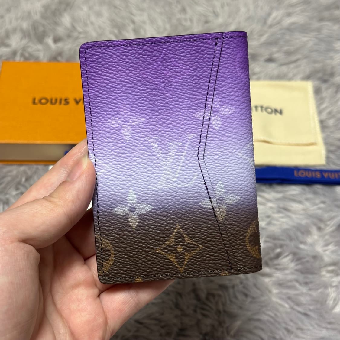 [미사용/새상품] 루이비통 이클립스 피그먼트 오거나이저 카드지갑 퍼플 상품이미지2