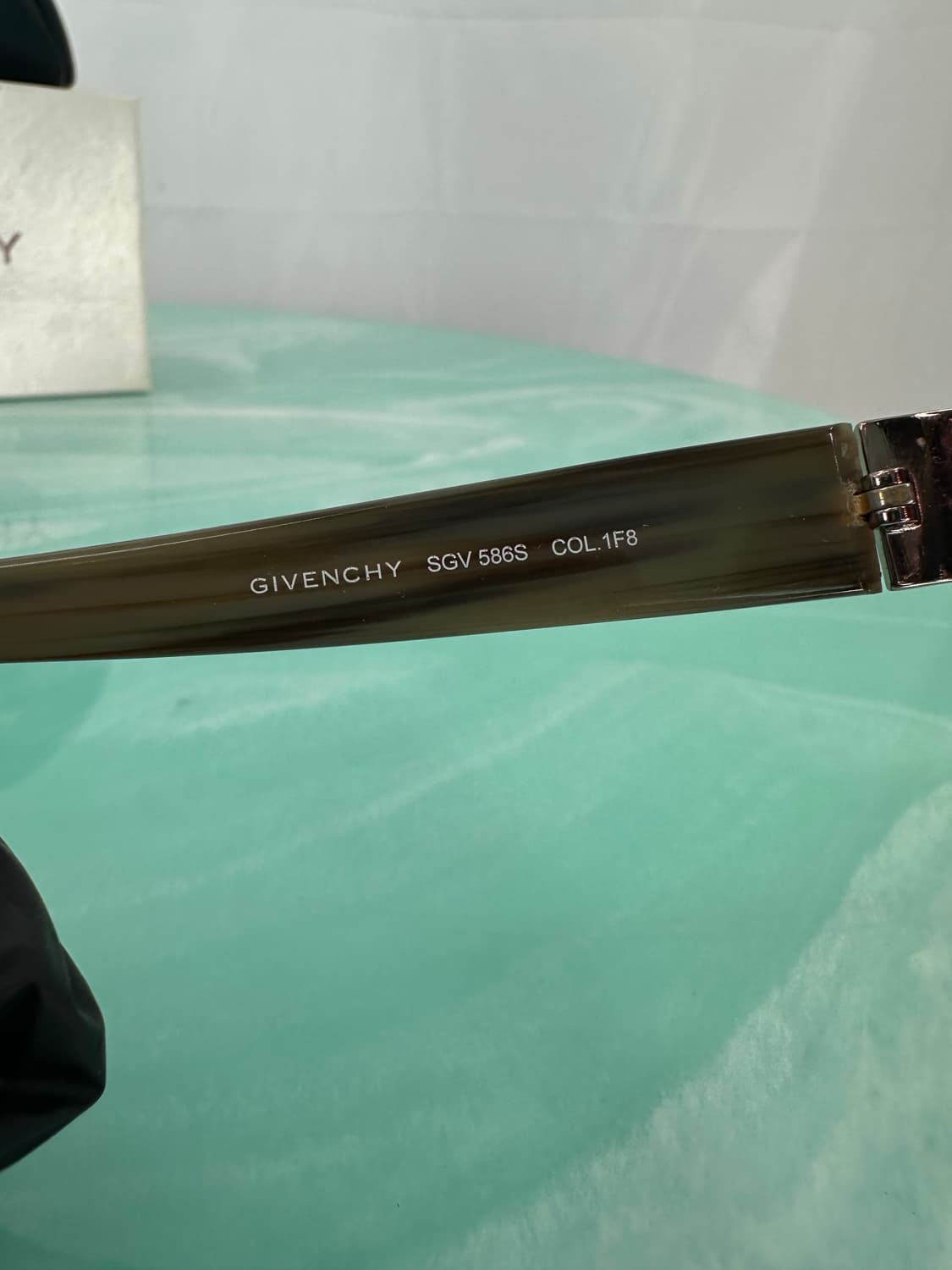 [새상품 무료배송] 정품 지방시 Made in Italy 선글라스 상품이미지8