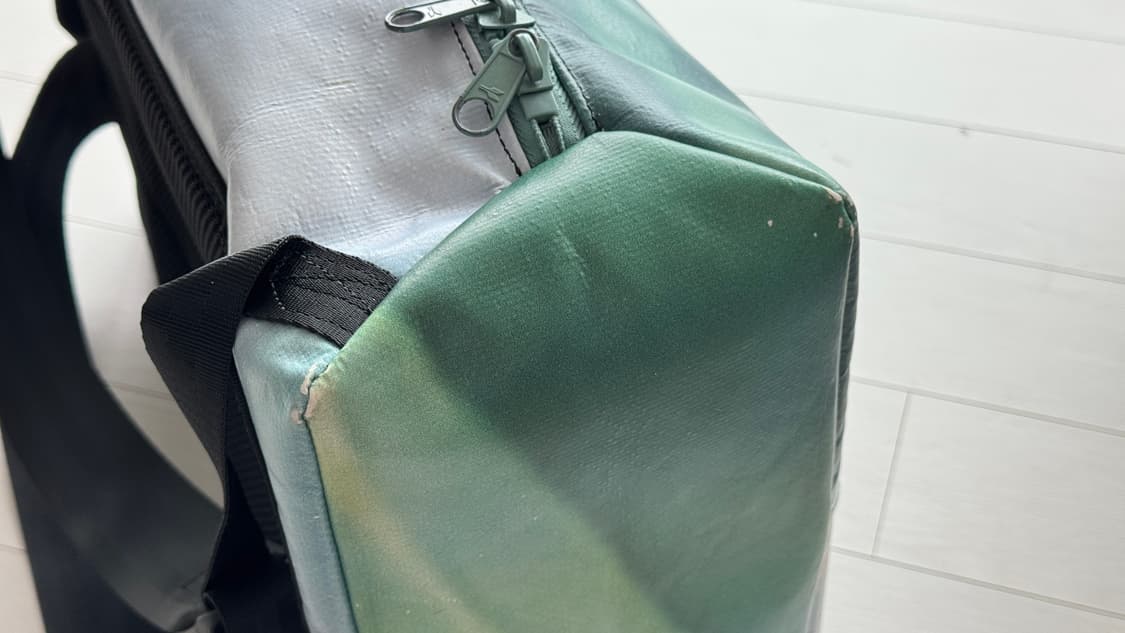 프라이탁 F49 프린지 전사 백팩 상품이미지6