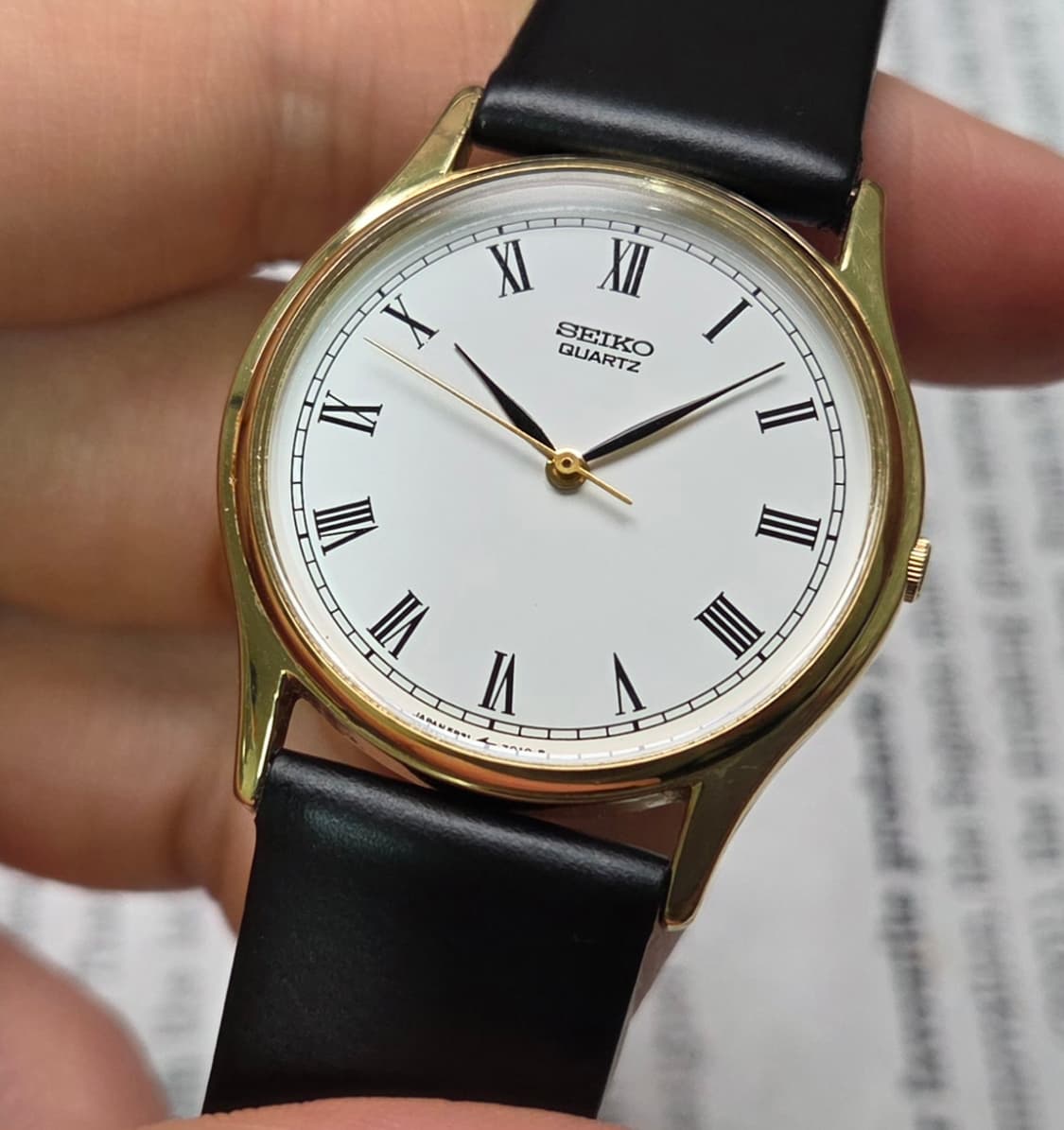 빈티지 세이코 순정 화이트 로만판 리프핸즈 울트라슬림 쿼츠
 상품이미지4