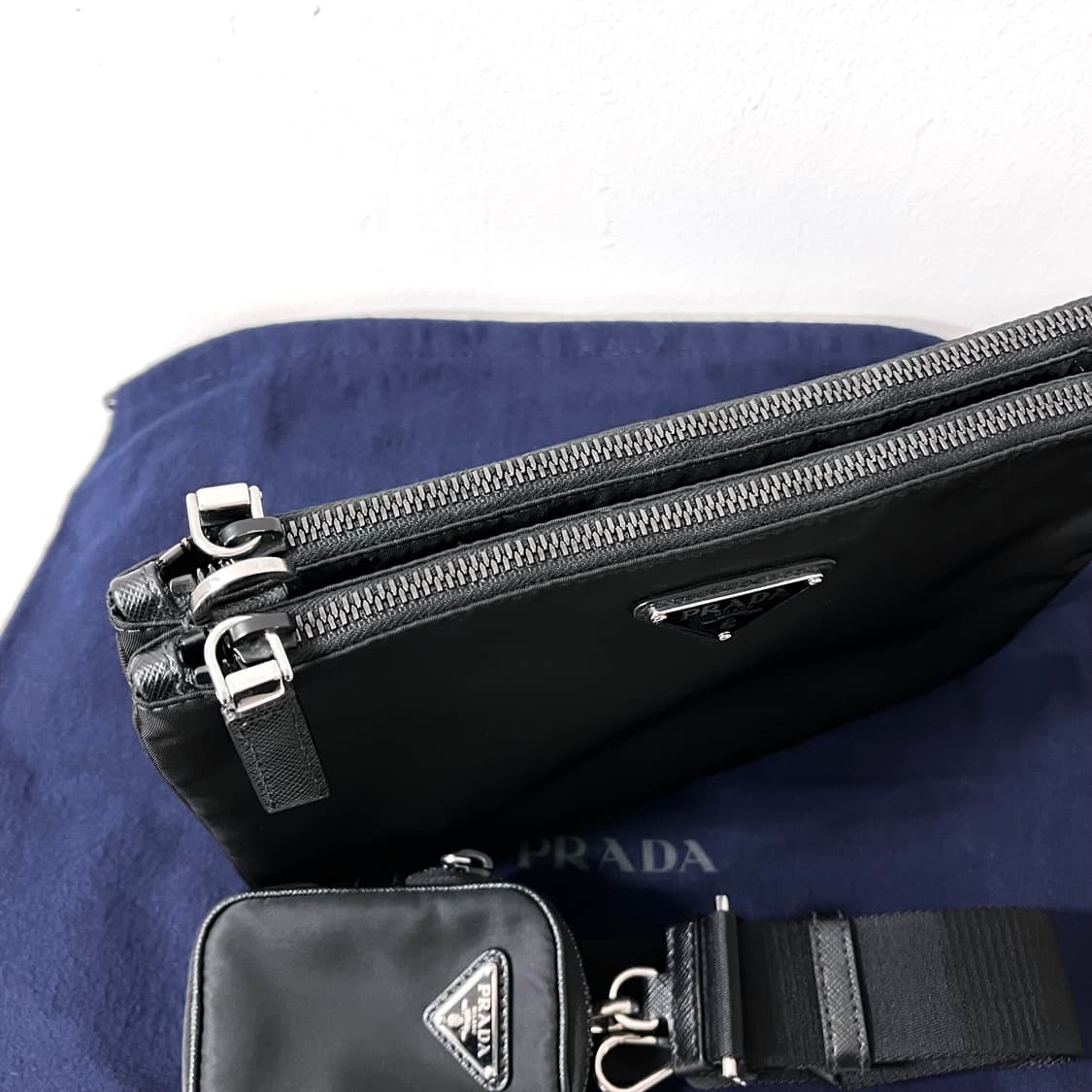[S급/정품] 프라다 리나일론 블랙 숄더백 크로스백 가방 상품이미지5